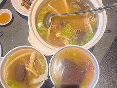 -佬太公海鸭·海鲜大排档(上海总店)