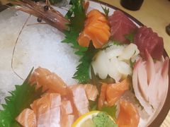 -枝魯枝魯自助料理