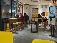 大堂-麦当劳(顾村公园店)