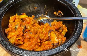 Stone Pot Pork Rice