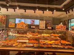面包甜点陈列柜-巴黎贝甜(龙江店)