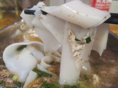 -白露塘杀猪粉(药王街店)