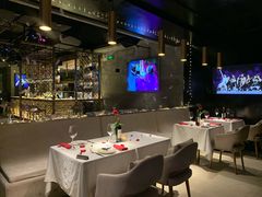 -Bo Lounge & BOA Club