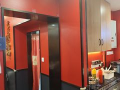 -鲁员外地锅鸡地锅鱼(古墩路店)