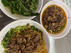 -崇州余荞面(落虹桥店)