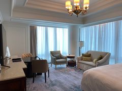 -广州富力丽思卡尔顿酒店