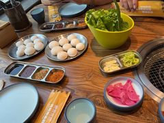 -明洞阿姨·韩式酱蟹烤肉·创意料理(三元桥店)