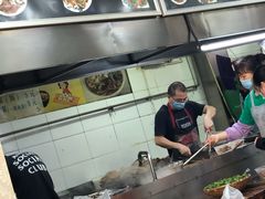 -阁瑞居闫记卤煮(乔庄北街店)