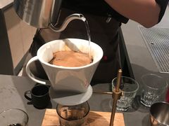 -星巴克臻选(上海合生汇1F店)