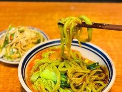 菠菜剔尖-侯哥面馆(瑞景店)
