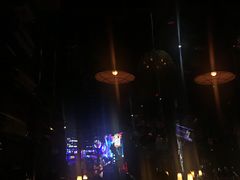 -胡桃里乐队酒馆(鎏嘉码头店)