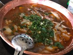 -朝伟清真铜瓢牛肉馆(三十年老·店)