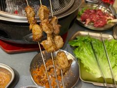 -围炉肉舍丹东海鲜烤肉·烤活鳗(步行街店)