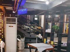 -云晓光头烧烤吧(盛夏店)