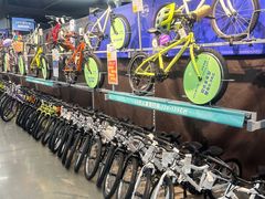 -迪卡侬(民族东店)