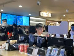 -霸王茶姬(上海恒基名人店)
