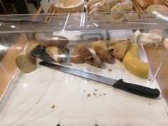 -焙丽拾光(麦凯乐直营店)