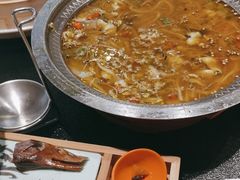 -有红鸡毛店·川菜(建设路店)