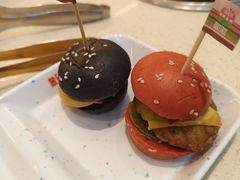 -龍歌自助小火锅(市北台东利群店)