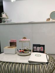 -YooMee优美智能科技美肤机构