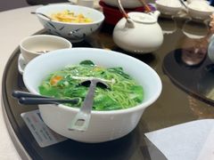 -楚山晓·湖北菜(武汉光谷K11店)