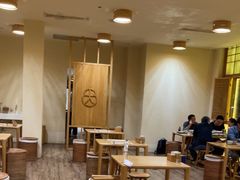 -蟹家大院 · 独揽江景(滨江店)