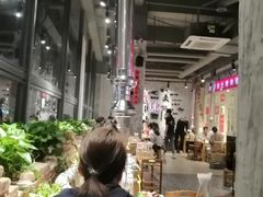 大堂-么肆烤肉·中式自助·烤肉大排档(街道口季佳PAI店)