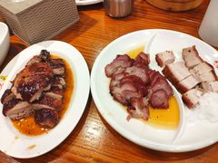 脆皮烧肉-澳门陈光记烧味饭店(南京德基广场店)