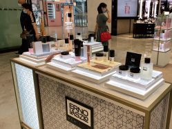 -奥伦纳素Erno Laszlo