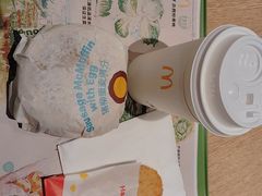 -麦当劳(徐汇漕溪北路百脑汇店)