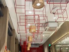 大堂-百事佳烧鸭牛腩(上海虹桥站店)