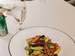 -宝燕壹号景观餐厅(龙盛国际商业广场店)