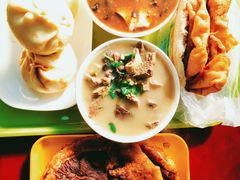 -老回回小吃(百万庄店)