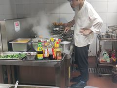 -钱万兴(塔园路店)