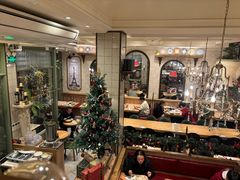 -玛格萝妮比萨屋(四平店)