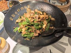 -费大厨辣椒炒肉(高铁吾悦广场店)