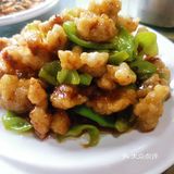 五个人吃了两百不到的一餐，巨巨巨便宜了