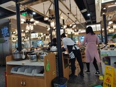 -洪氏嗨捞·猪肚鸡火锅(阳光天地店)