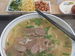 -西部马华清真兰州牛肉面·烧烤夜市(上地店)