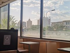 -麦当劳(军博店)