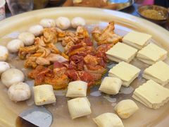 -阿昌白族石板烧·菌锅(大理古城店)