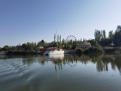 -亿利库布其七星湖沙漠生态旅游区