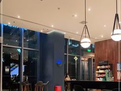 大堂-星巴克(凯德晶萃店)