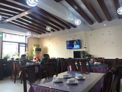 大堂-钰田大院·碳烤虹鳟鱼·怀柔地道农家菜(雁栖湖店)