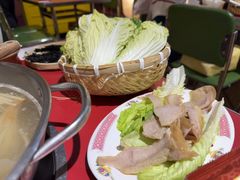 -潮汕·草根牛肉档(上海荟聚城市集市店)