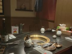 -山川小町·极番烧肉(新地假日广场店)