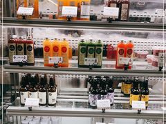 零售区-OUR Bakery(三里屯太古里店)