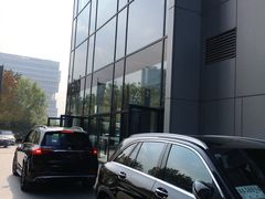 -浙江星杭奔驰4S店(海创园店)