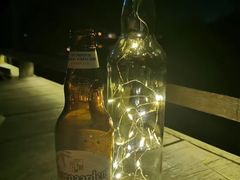 -乌托邦酒吧和餐厅