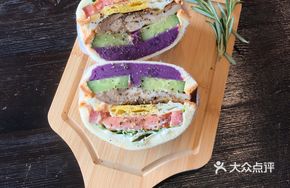 Low-Fat Grilled Tender Chicken Sandwich